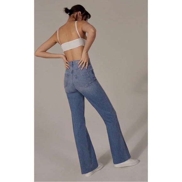 Favorite Daughter The Jordie Super High Rise Wide Leg Jean in Madrid - Picture 4 of 15